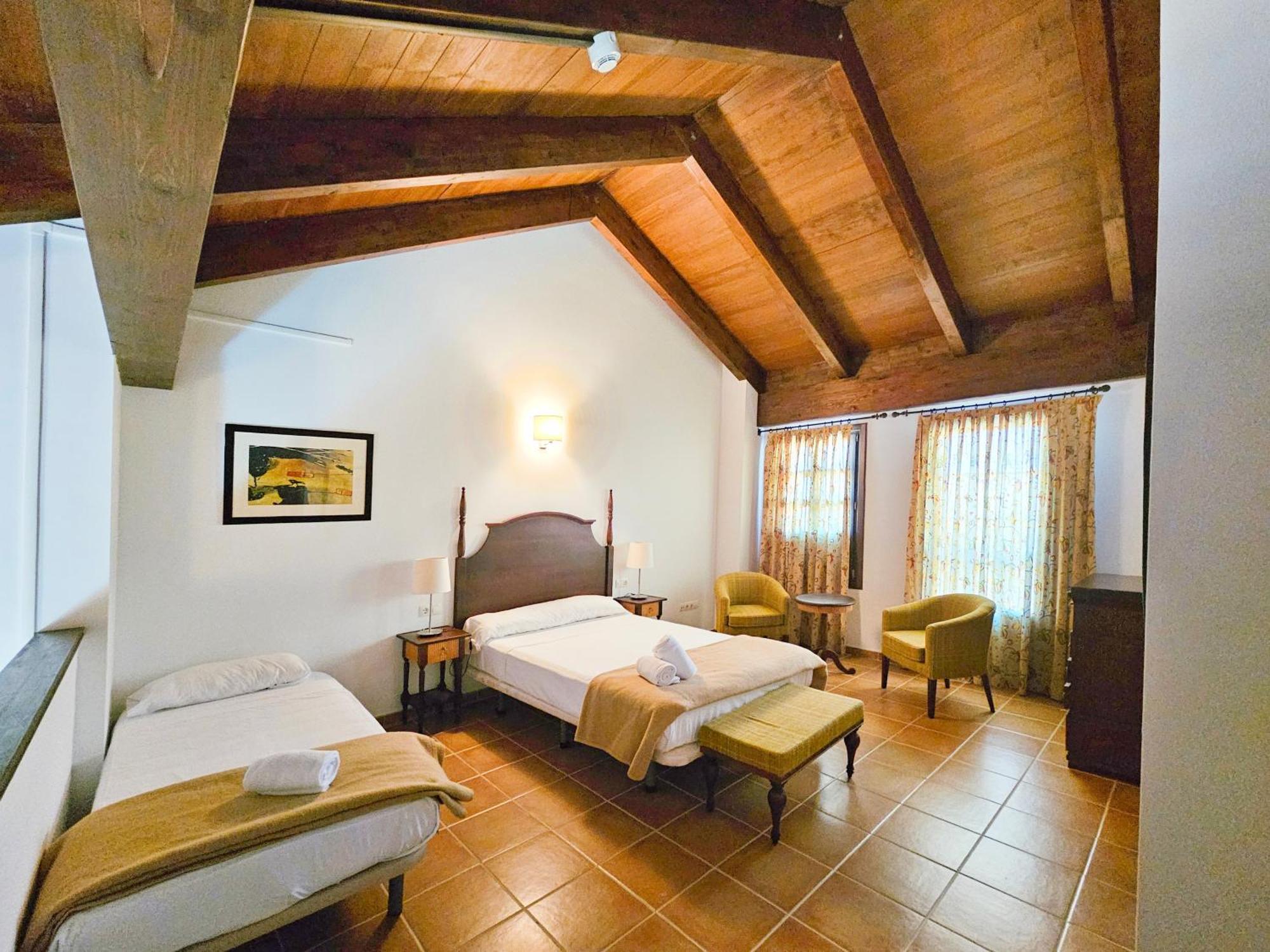Apartamentos Jaca Badaguas 3000 Экстерьер фото